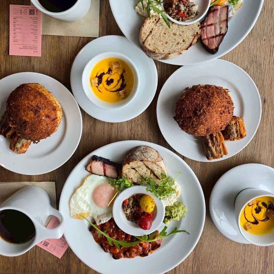OGAWA COFFEE LABORATORY 桜新町店にて期間限定コラボメニューにパンを提供